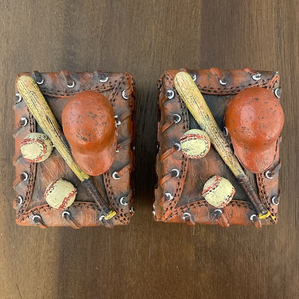 2 Baseball Themed Trinket Boxes (2.5” x 3.5” x 1.5” storage area) (small chip)